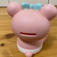 クマちゃんの貯金箱の画像