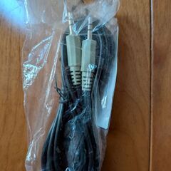 いろんなケーブルの画像