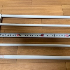 【つっぱり棚3個】差し上げます！　【12/15まで】の画像