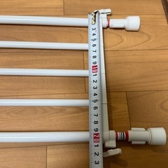 【つっぱり棚3個】差し上げます！　【12/15まで】の画像