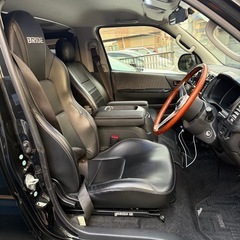 ハイエースの画像