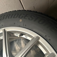 225/65R17ブリヂストンDM-V3 スタッドレスタイヤ ホイール
4本セットの画像