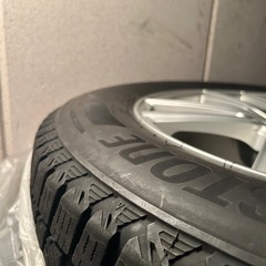 225/65R17ブリヂストンDM-V3 スタッドレスタイヤ ホイール
4本セットの画像