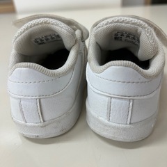 adidas アディダススニーカー　12cmの画像
