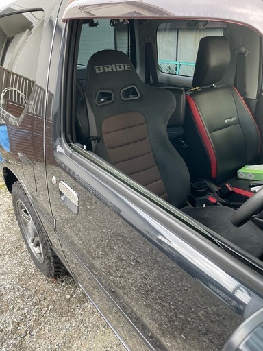 ブリッドセミバケットシートレール付きジムニー