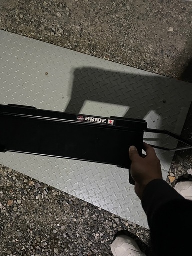 ブリッドセミバケットシートレール付きジムニー