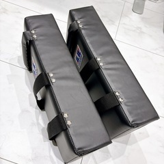 MARTIAL WORLDマーシャルワールド　キックミット黒２個セットの画像