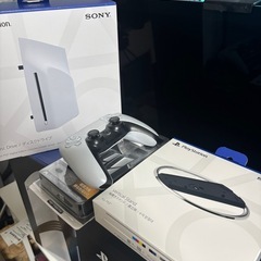 PS5 Pro本体＋ドライブ＋スタンド＋ソフト3本の画像