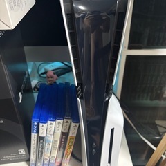 PS5 Pro本体＋ドライブ＋スタンド＋ソフト3本の画像