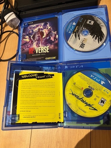 【PS4 セット】海外版｜本体＋コントローラー2個＋ゲーム2本 
