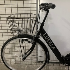 美品 自転車 折りたたみ 26インチ シマノ製 6段変速 カゴ付き ブラック 黒の画像