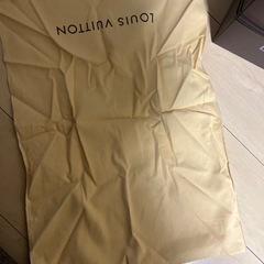 ヴィトン箱布袋付きの画像