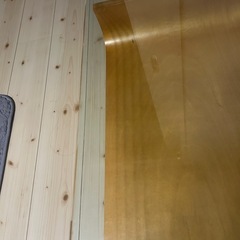 ガラスローテーブルの画像