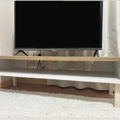 テレビ台の画像