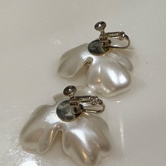 スリコ イヤリングの画像