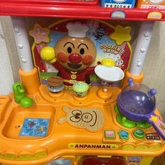 アンパンマンキッチンままごとの画像