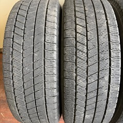 215/65/16冬VRX3の画像