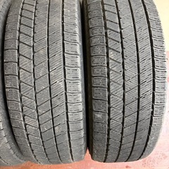 215/65/16冬VRX3の画像