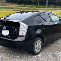 トヨタ プリウス S 平成23年 | 走行17.2万km | ナビ・バックカメラの画像