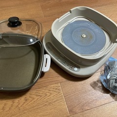 【無料】お鍋もできるホットプレートあげます！
の画像