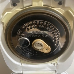 TOSHIBA RC-10VXJ圧力IH炊飯器 取説付の画像