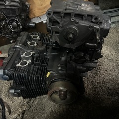 ゼファー400エンジンの画像