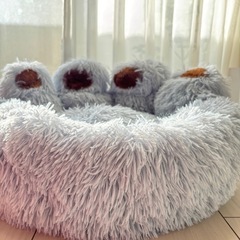 お値下げ★格安未使用！ペット用ベッド★猫ベッド★犬ベッド★ペットハウス★滑止め付★Mサイズの画像