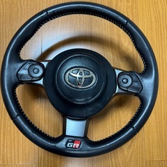 GR小径ステアリング　プリウスα前期対応　
の画像