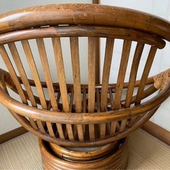 昭和レトロ 古家具 回転式ラタンチェア ラタンソファ エッグチェア 籐製 とう②の画像