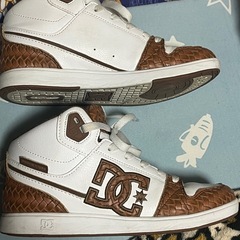 DCハイカットシューズ23.5cmの画像
