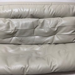 1.5人掛け 合皮ソファ ベージュ 使用感ありの画像