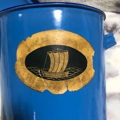 ヴィンテージ　ホーロー保存容器の画像