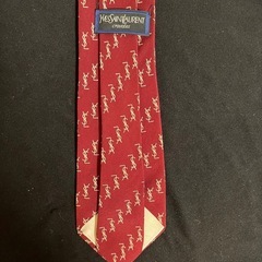 Yves Saint Laurent バーガンディ ネクタイの画像