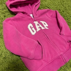 🌸🧸💎【BABY GAP】クマ耳付きピンクパーカー✨80cm✨  写真映えバツグン♡ビビッドピンクが可愛すぎる一着🩷🫧の画像