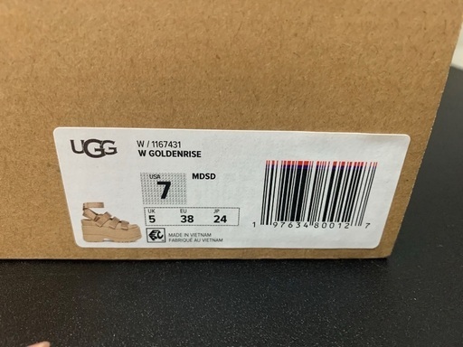 UGG W GOLDENRISE 24cm 新品未使用厚底サンダルプラットフォーム 1167431ベージュ