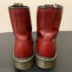 Dr.Martens 1460 8ホールブーツチェリーレッドの画像