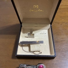 ネクタイピンの画像