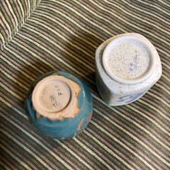 湯呑み お寿司 有田焼 浅葱色 白色の画像