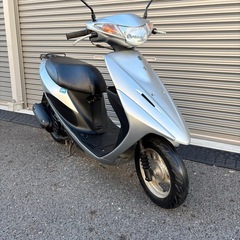 4355.定番人気　アドレスv50 バッテリー、シート、ミラー新品　千葉県柏市　即日配送　自走引き取りも可能の画像