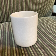 湯呑み 東京の文字入り 白地に黒の画像