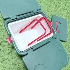 🌈タカハシ ポルカ テーブルクーラーボックス✨  運動会・ピクニック・海水浴に大活躍🌸缶も小物もスッキリ収納！テーブル付きで使いやすさ抜群🧸無料出品🎁の画像