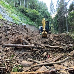 解体工事、太陽光設置工事、土木工事の画像