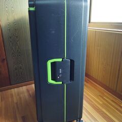 ATX LUGGAGE Lサイズキャリーケース（ブラック）未使用品ながら擦り傷ありの画像