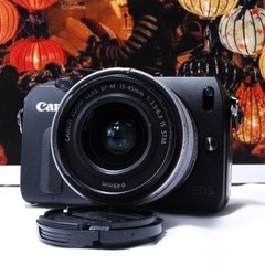 Canon EOS M レンズキット スマホ転送OK ♪✨おまけ充実✨の画像