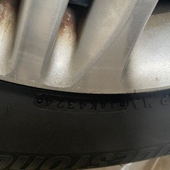 スタッドレスタイヤの画像