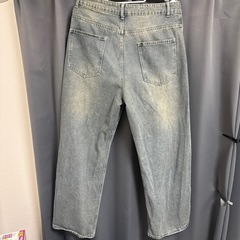 ワイドデニムパンツの画像
