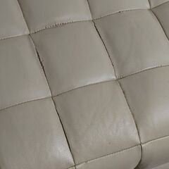 ソファ　(ベージュ色)の画像