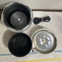 1000円　動作確認済み！！神戸市内無料配達　電気圧力鍋の画像