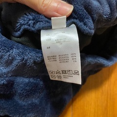 (他で落札のため取り消します)長ズボン　サイズ130   2点まとめ売りの画像