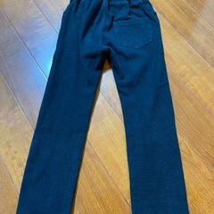 (他で落札のため取り消します)長ズボン　サイズ130   2点まとめ売りの画像